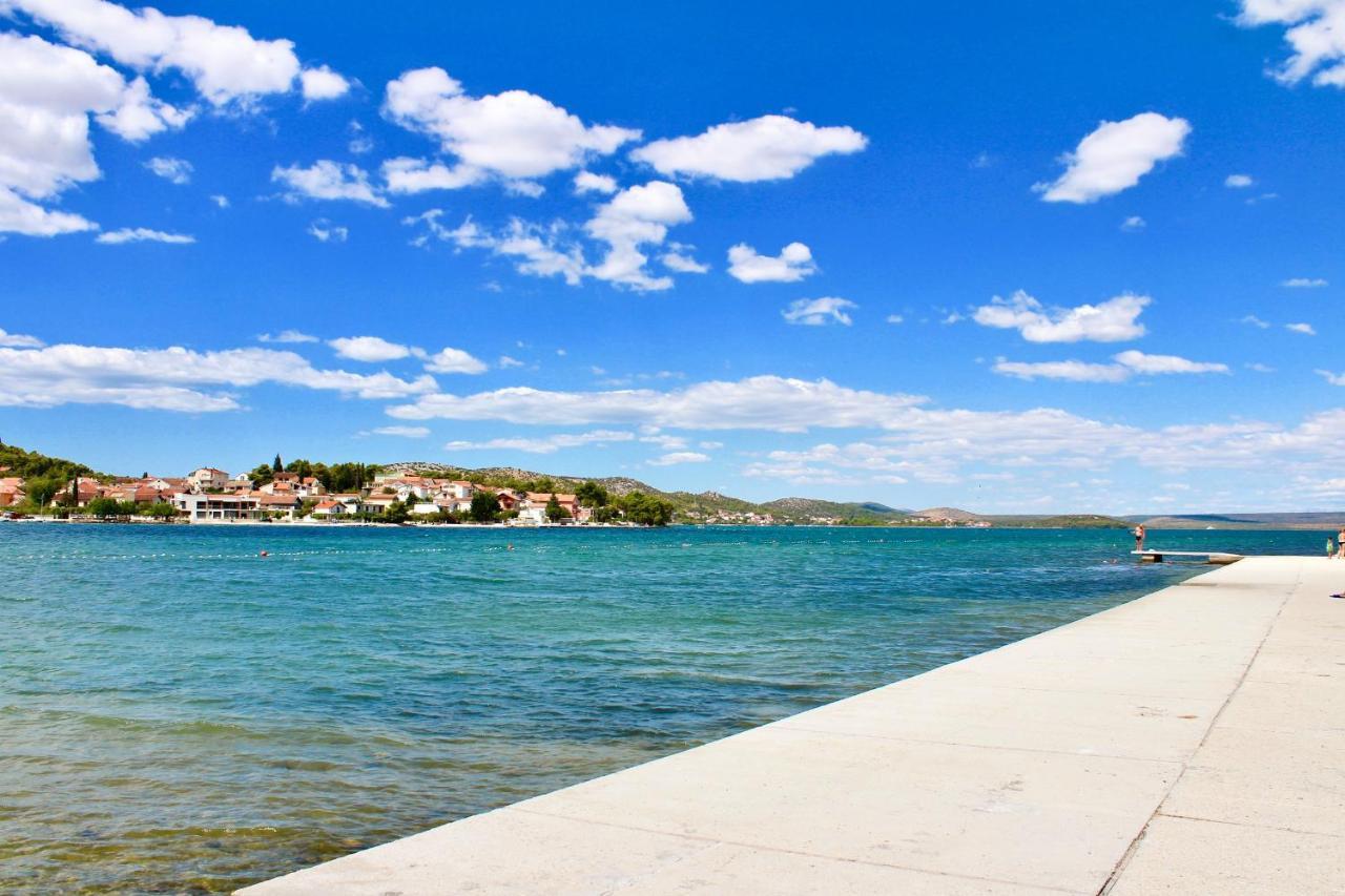 Apartments With A Parking Space Bilice, Krka - 13545 Šibenik Exteriér fotografie